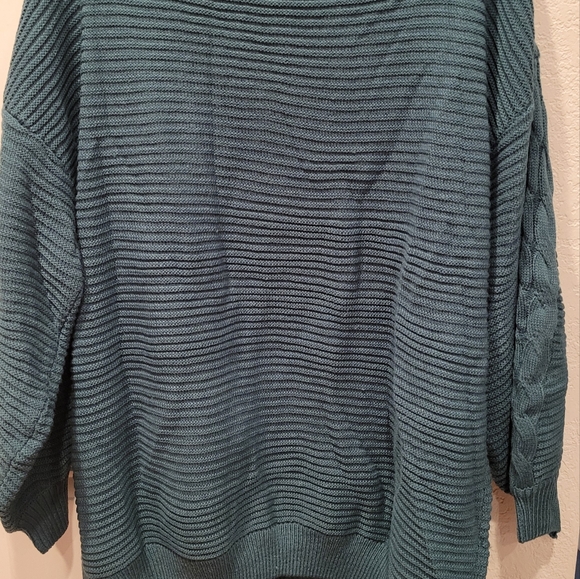 Bloomchic sweater - Picture 4 of 4